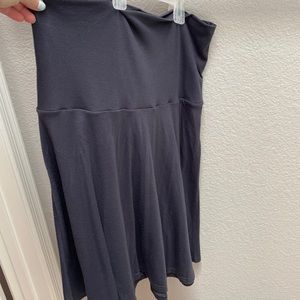 Women’s Old Navy maternity skirt